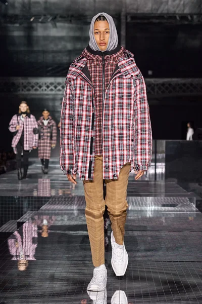 Look 65